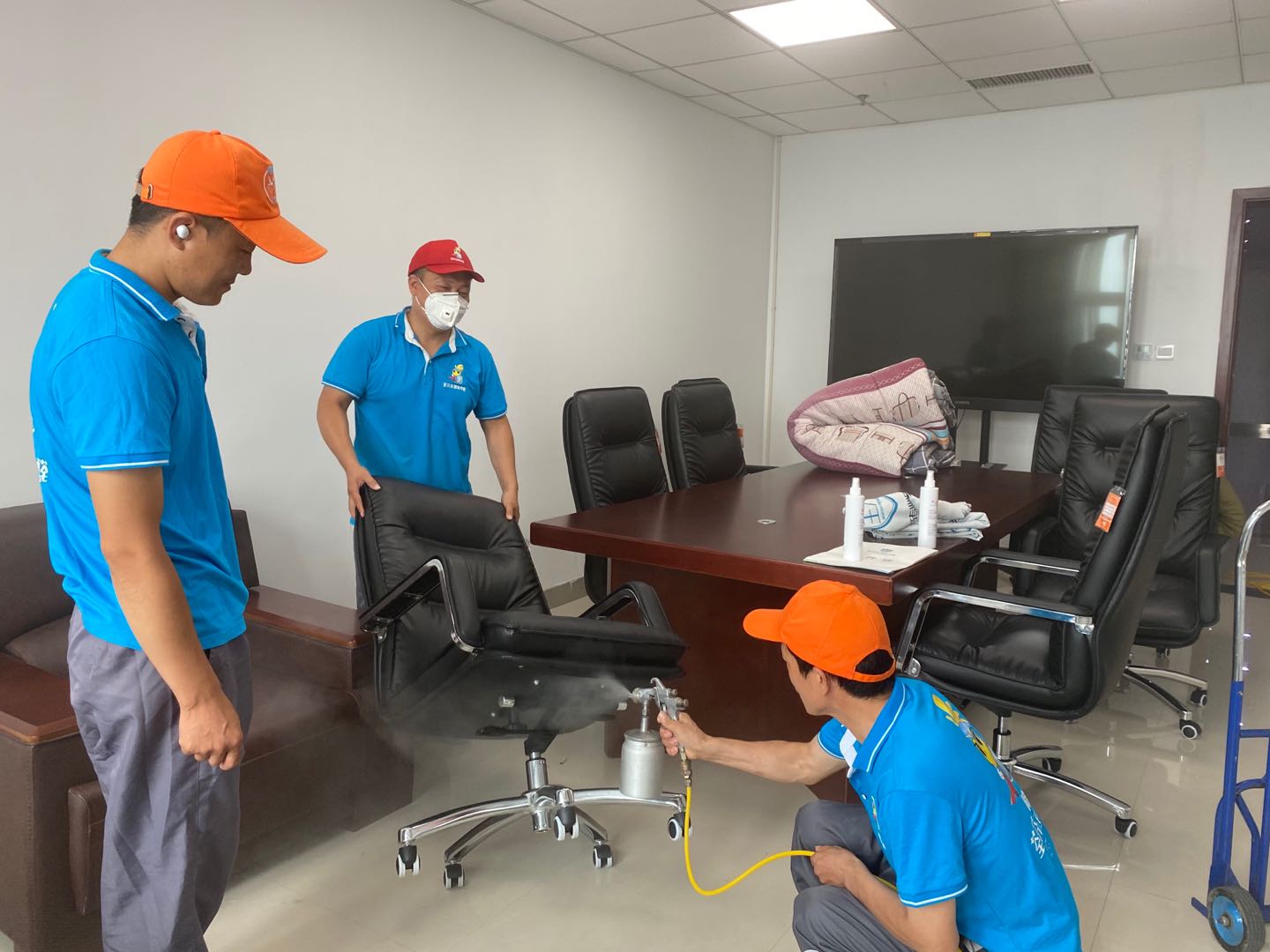 辦公桌椅除甲醛 辦公桌椅除甲醛